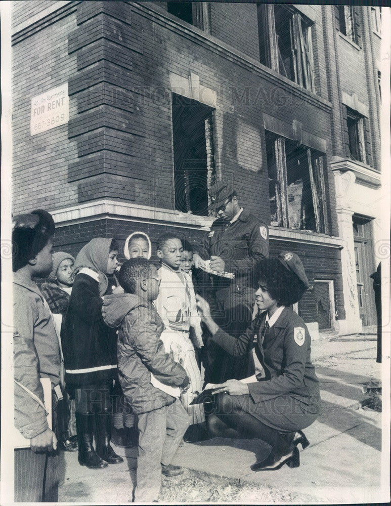 1970 Chicago, Illinois Community Service Aides Press Photo - Historic Images