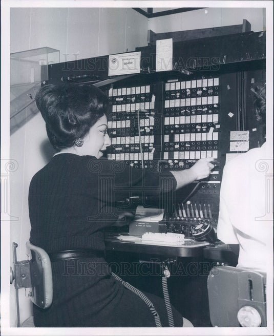 1963 Detroit, MI Ambulance Association of Michigan, Marie Badilla Press Photo - Historic Images