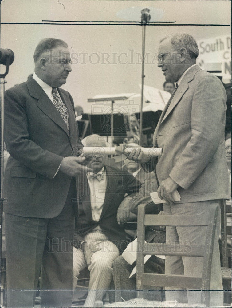 1936 Denver Colorado Mayor Stapleton & Burlington RR VP Edward Flynn Press Photo - Historic Images