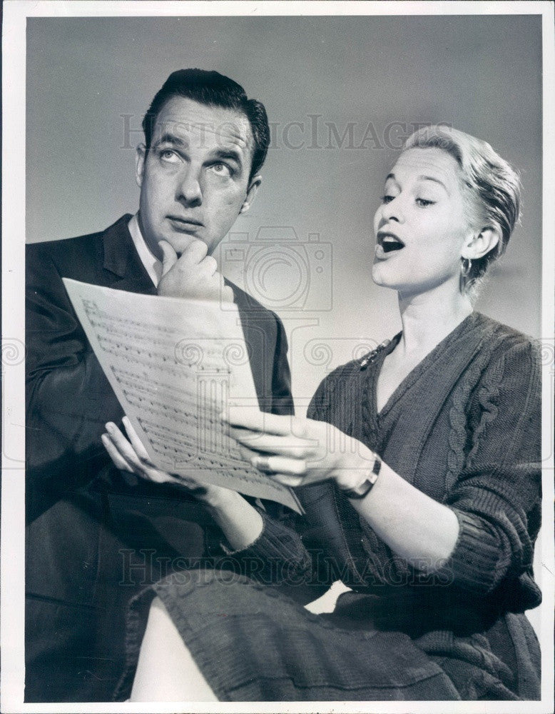 1958 Hollywood American Actress Gretchen Wyler &amp; Vocalist Bob Crosby Press Photo - Historic Images