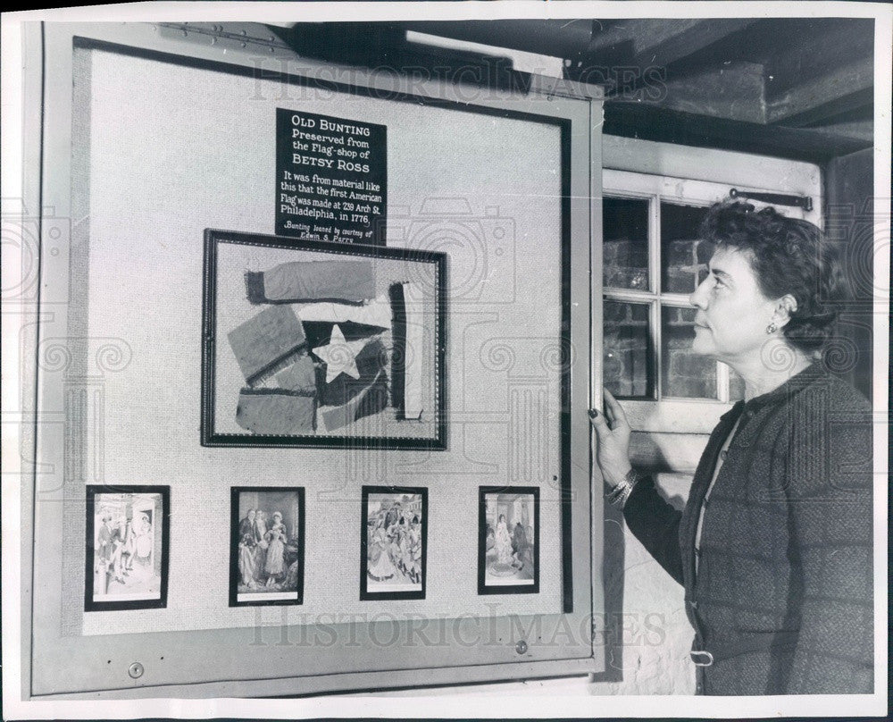 1952 Philadelphia, PA Flag House Museum, Betsy Ross Materials Press Photo - Historic Images