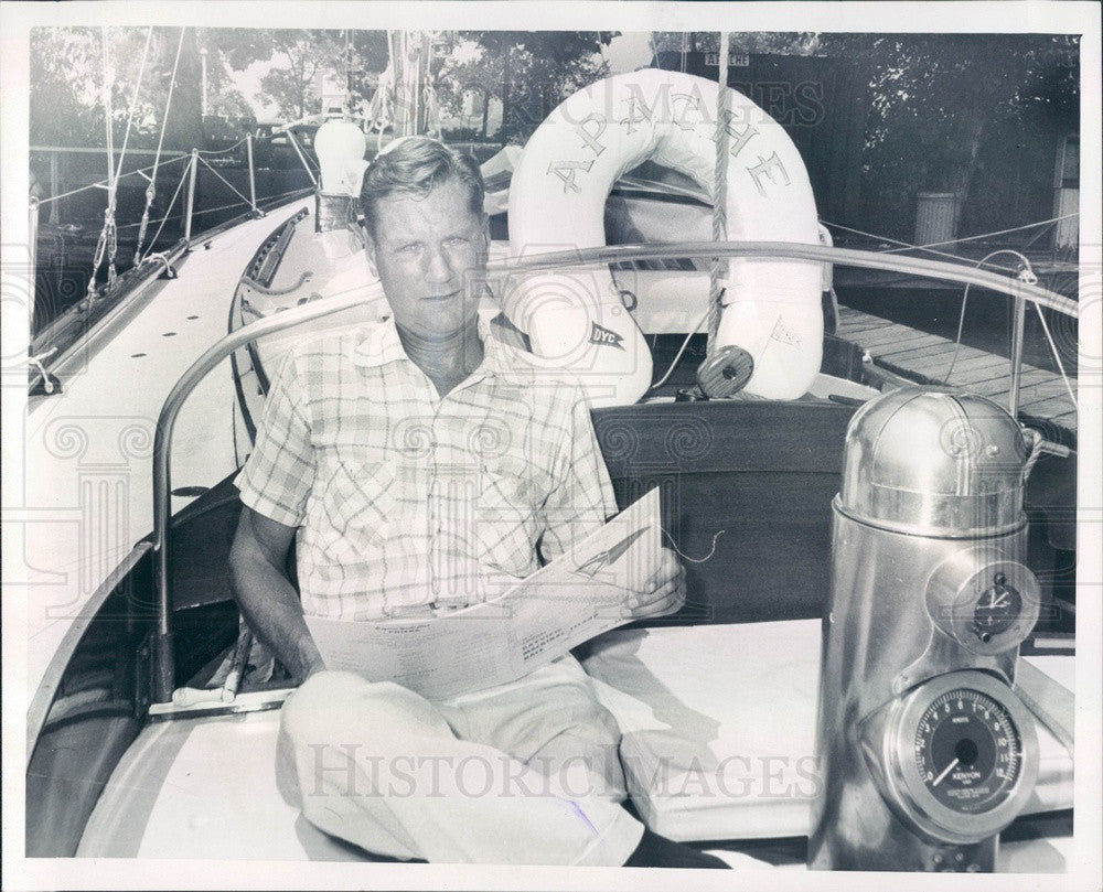 1966 Detroit, Michigan Boat Racer Wilfred Gmiener Aboard Apache Press Photo - Historic Images