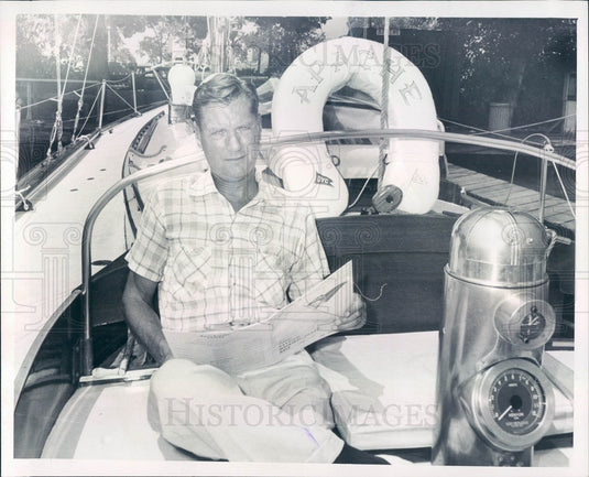 1966 Detroit, Michigan Boat Racer Wilfred Gmiener Aboard Apache Press Photo - Historic Images