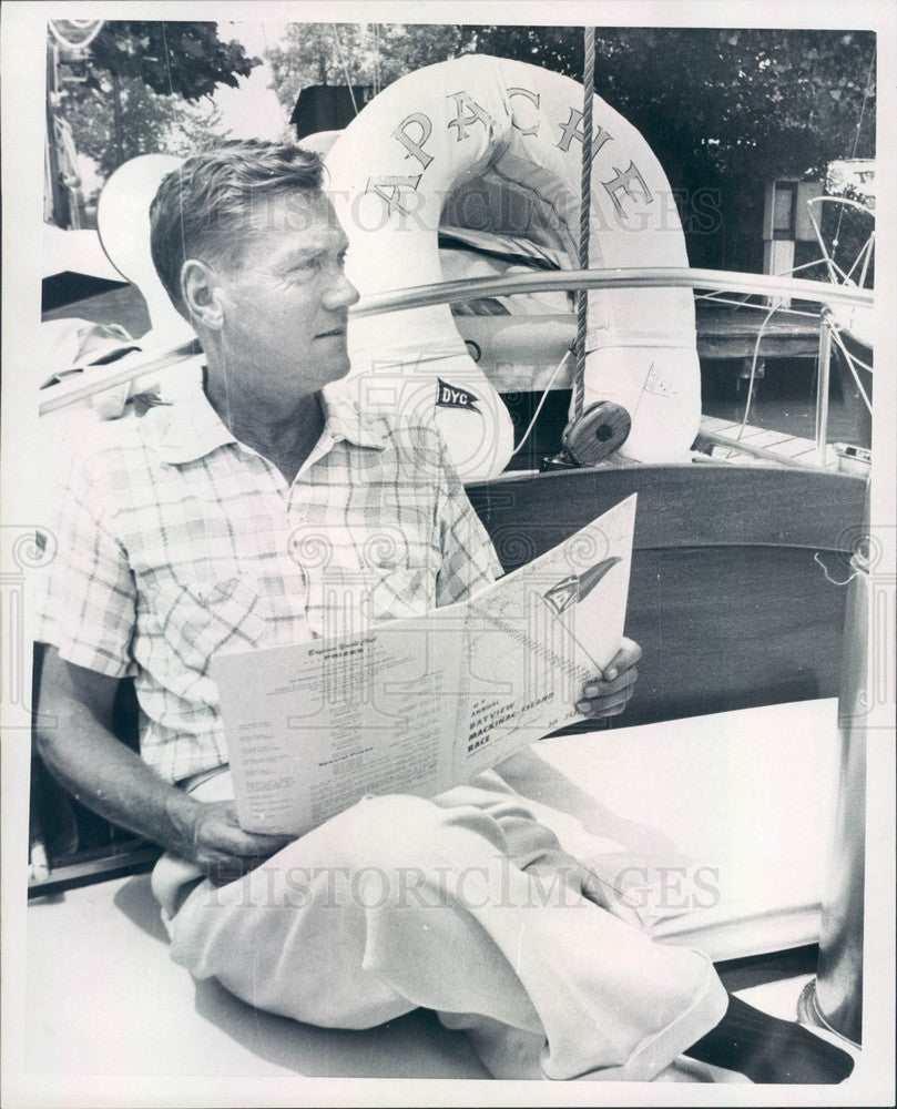 1966 Detroit, Michigan Boat Racer Wilfred Gmiener Aboard Apache Press Photo - Historic Images