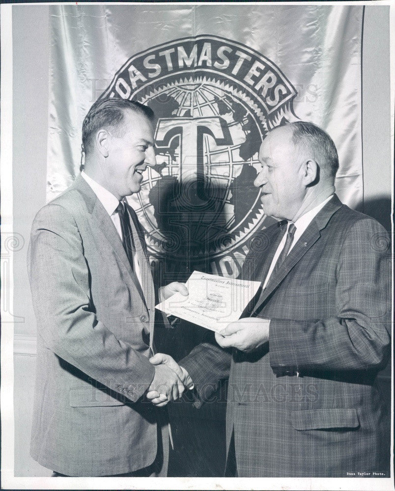 1968 Toastmasters Intl Pres Alex Smekta &amp; Denver, CO District Gov Press Photo - Historic Images