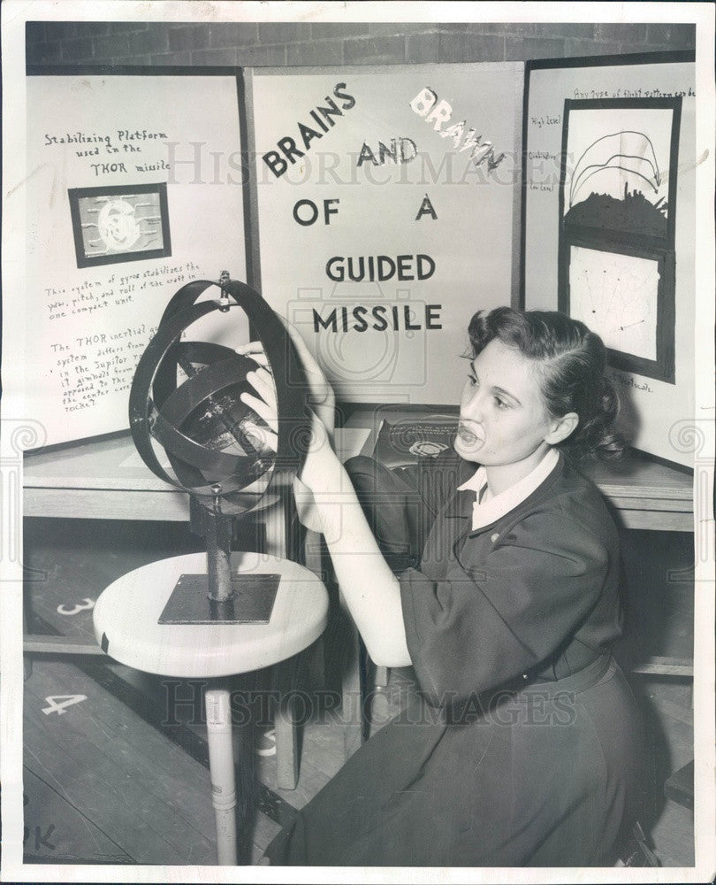 1959 Chicago, Illinois Catholic High School Science Fair Press Photo - Historic Images