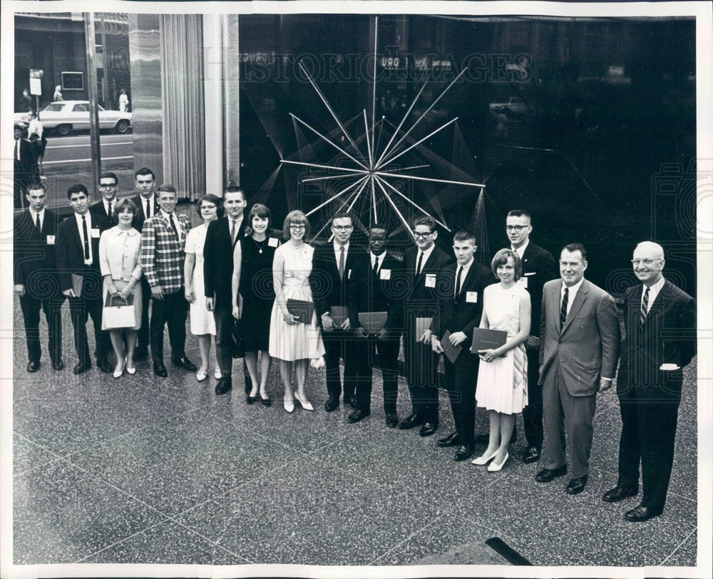 1965 Chicago, Illinois Inland Steel Co Scholarship Winners Press Photo - Historic Images