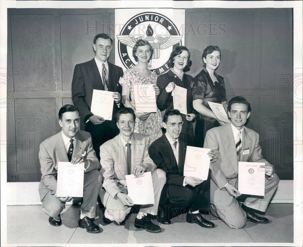 1953 Chicago, Illinois Junior Achievement Scholarship Winners Press Photo - Historic Images