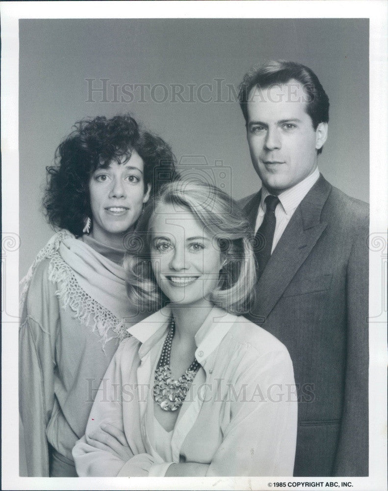 1988 Hollywood Actors Bruce Willis &amp; Cybill Shepard &amp; Allyce Beasley Press Photo - Historic Images