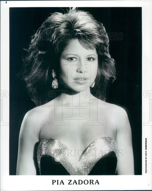 1988 American Hollywood Actress & Singer Pia Zadora Press Photo - Historic Images
