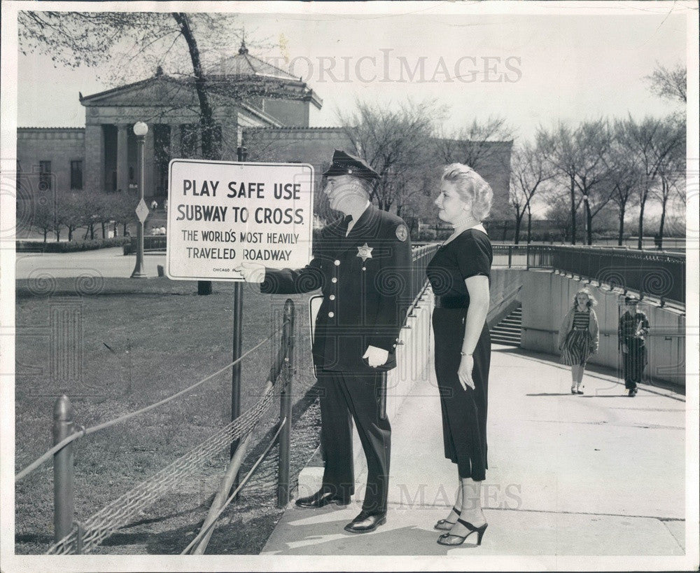 1955 Chicago Park District Sign Between History Museum &amp; Aquarium Press Photo - Historic Images