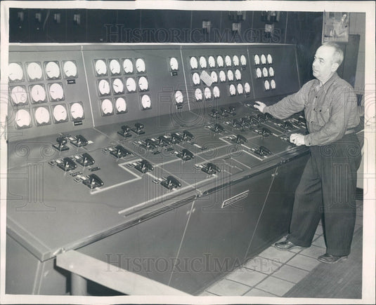 1950 Chicago, Illinois South Water Filtration Plant Press Photo - Historic Images