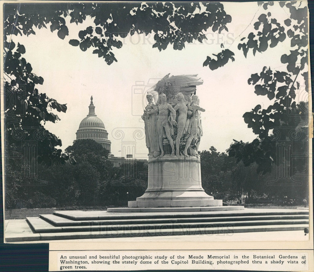 1928 Washington, DC Meade Memorial in Botanical Gardens &amp; Capitol Press Photo - Historic Images