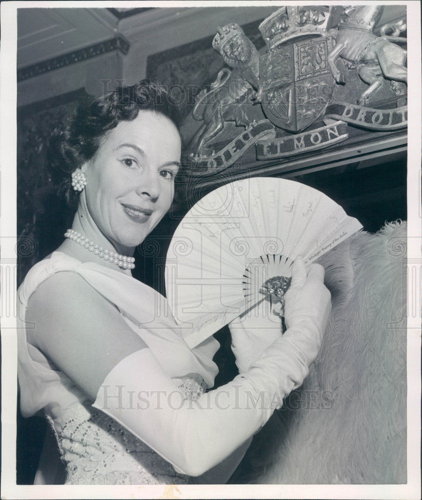 1953 Mrs. Cornelius Vanderbilt Whitney &amp; British Royal Family Press Photo - Historic Images