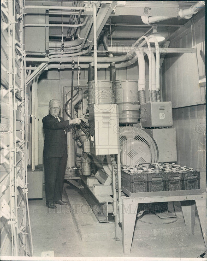 1965 Chicago, Illinois Cook County Hospital Emergency Generators Press Photo - Historic Images