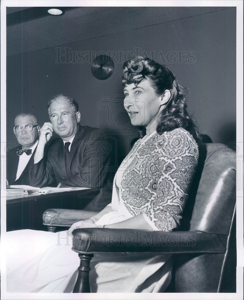 1962 Detroit, Michigan Taxi Dancer Edna Wheaton Press Photo - Historic Images