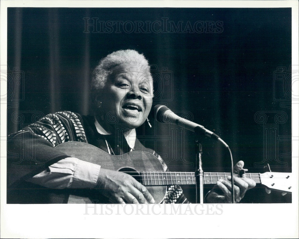 1988 Chicago, Illinois Children's Folk Singer Ella Jenkins Press Photo - Historic Images
