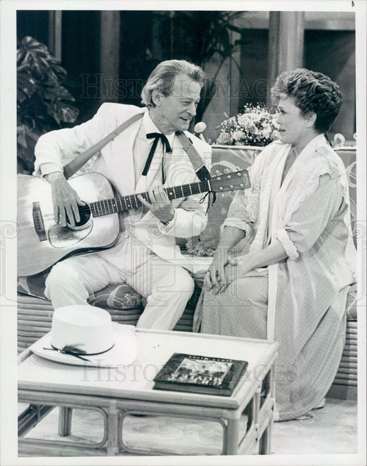 1986 American Hollywood Actors Rue McClanahan & Murray Hamilton Press Photo - Historic Images
