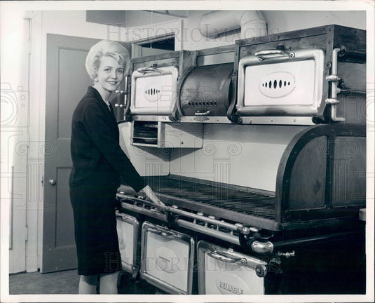 1966 Chicago, Illinois TV Personality Lee Phillip Press Photo - Historic Images