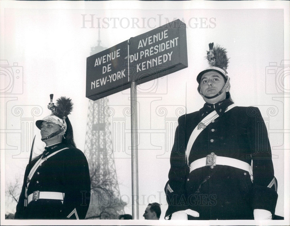 1964 Paris, France US President John F. Kennedy Memorial Avenue Press Photo - Historic Images