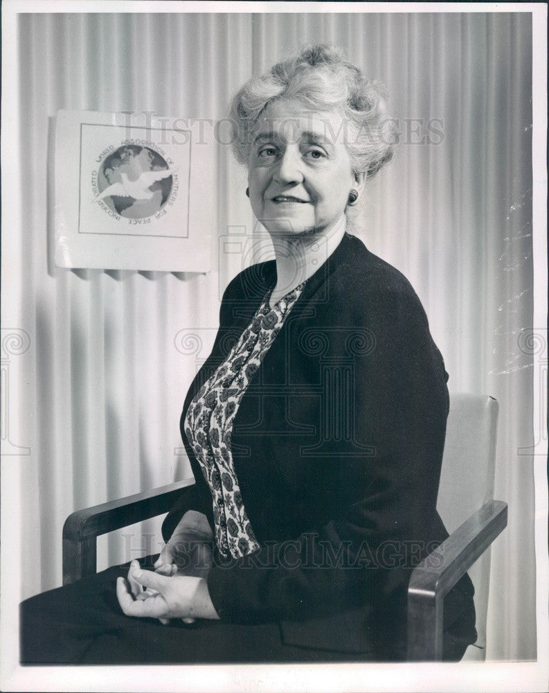 1949 World Assn of Mothers for Peace Founder Victoria Demarest Press Photo - Historic Images