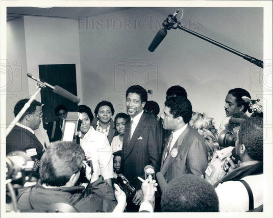 1987 Chicago, Illinois Former Alderman Wallace Davis Press Photo - Historic Images