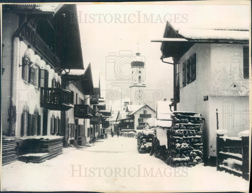 1937 Garnesch-Partenkirken, Germany Press Photo - Historic Images