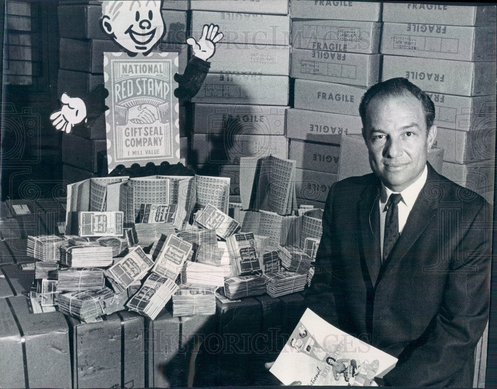 1960 Denver, Colorado National Red Stamp Co Founder Arthur Lipp Press Photo - Historic Images