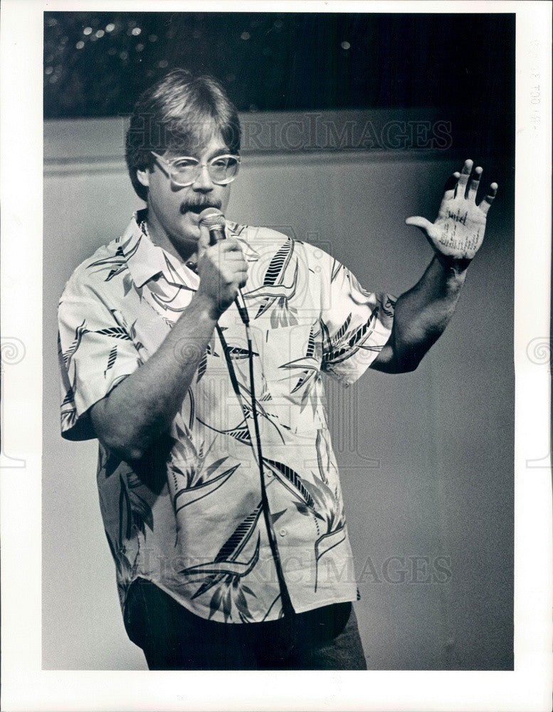 1987 Denver, Colorado Comedian Kevin Fitzgerald at The Atrium Press Photo - Historic Images
