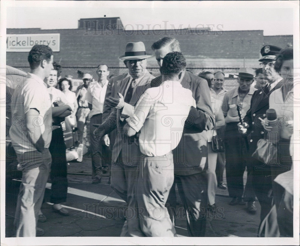 1954 Detroit, Michigan Square D Picketers, Philip Saba Press Photo - Historic Images