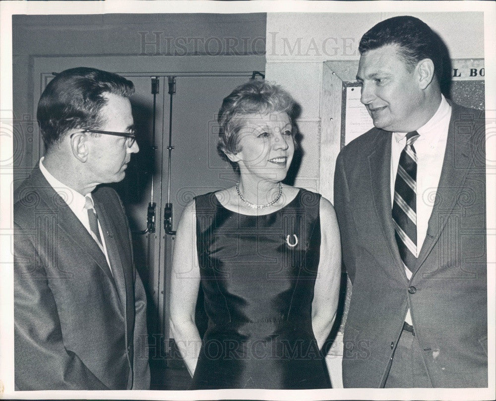 1968 NBC News United Nations Correspondent Pauline Frederick Press Photo - Historic Images