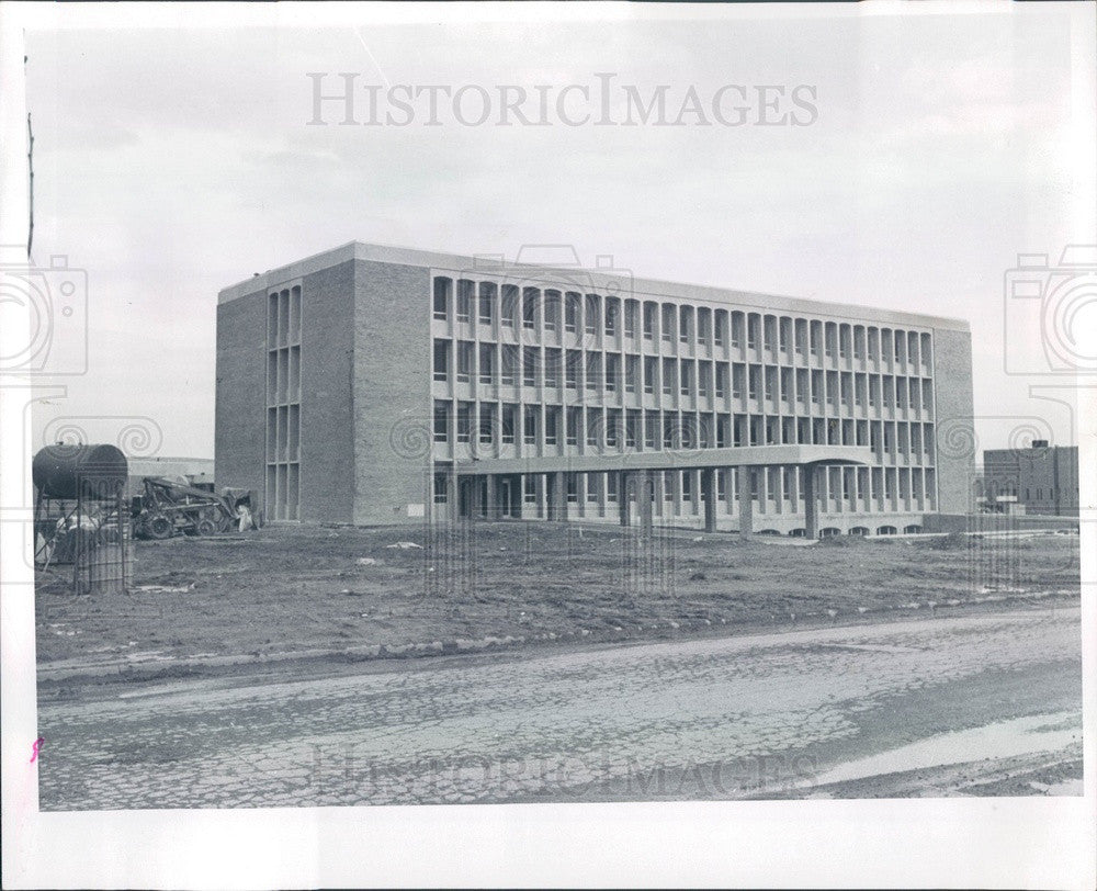 1966 Oakland County, Michigan Oakland University Wilson Hall Press Photo - Historic Images