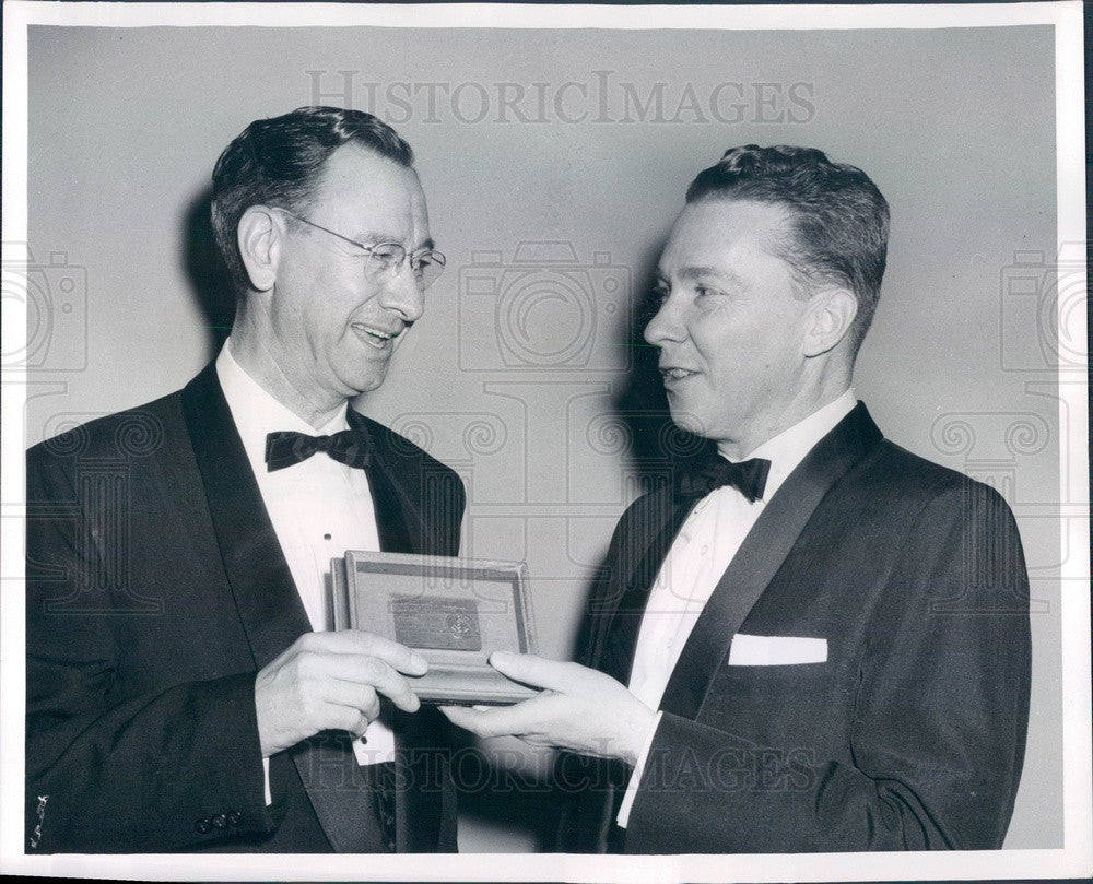 1960 Denver, Colorado Dentist Dr. Miles Markley &amp; Dr. Thomas Hicks Press Photo - Historic Images