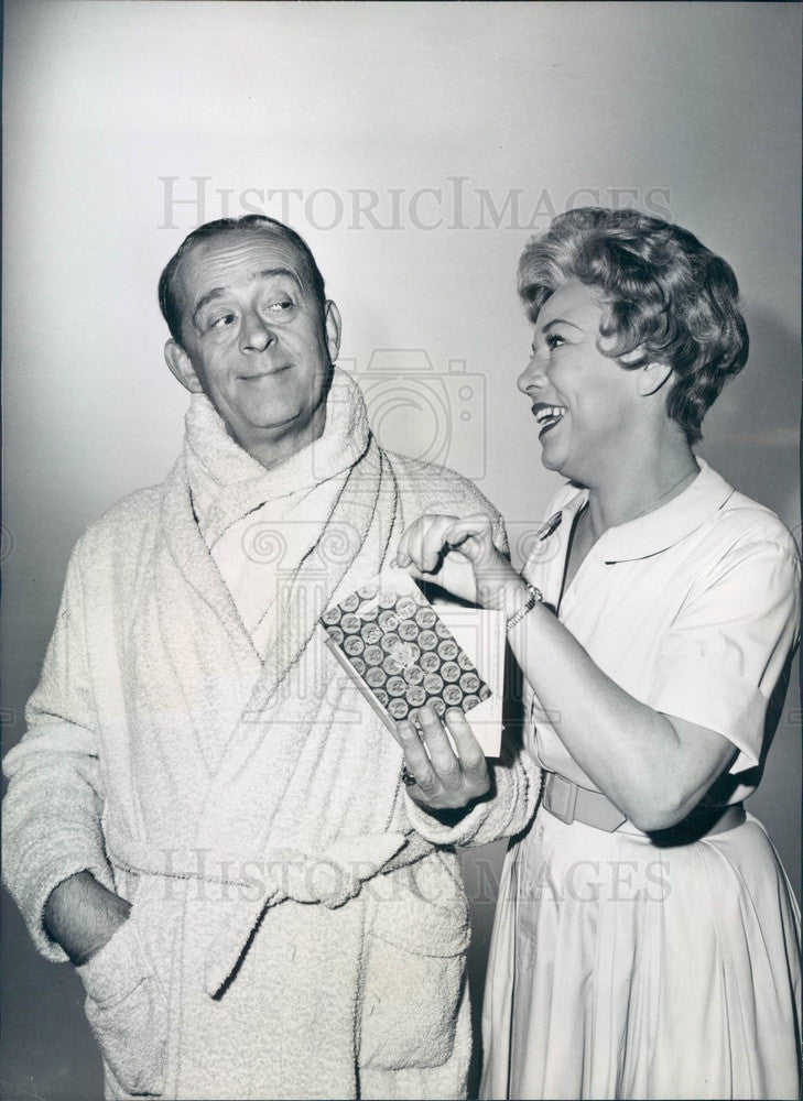 1962 Actors Eddie Foy Jr &amp; Audrey Christie Press Photo - Historic Images