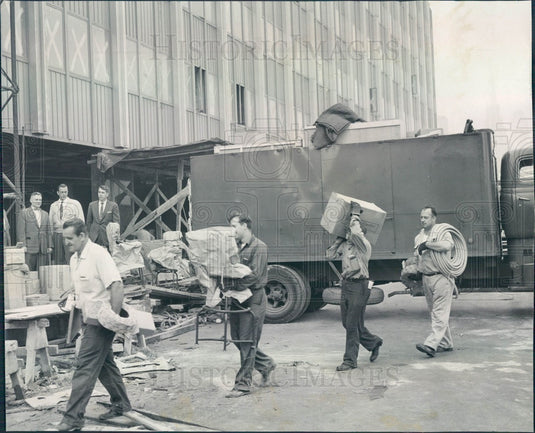 1957 Chicago, IL Sun-Times New Bldg Telephone Equipment Delivery Press Photo - Historic Images