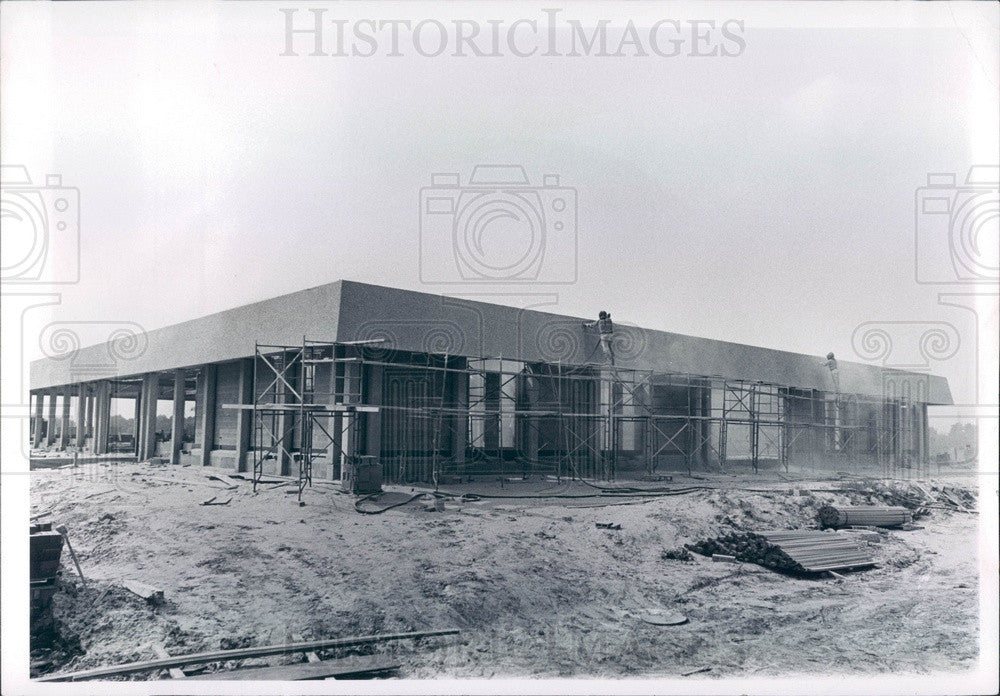 1967 Michigan, Macomb County Community College, Clinton Twp Press Photo - Historic Images