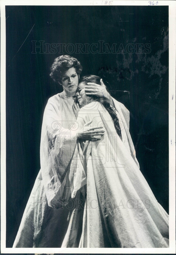 1978 Chicago, Illinois Lyric Opera Scene from Paradise Lost Press Photo - Historic Images
