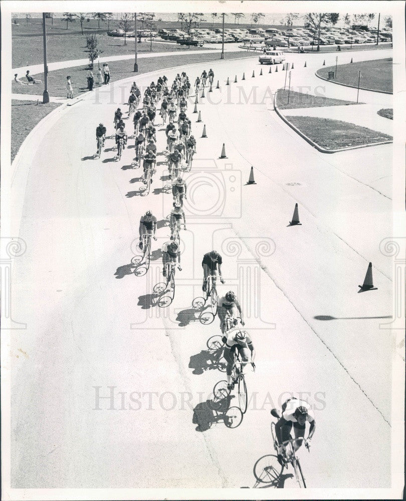 1959 Chicago, Illinois Pan American Games Bicyclists Press Photo - Historic Images