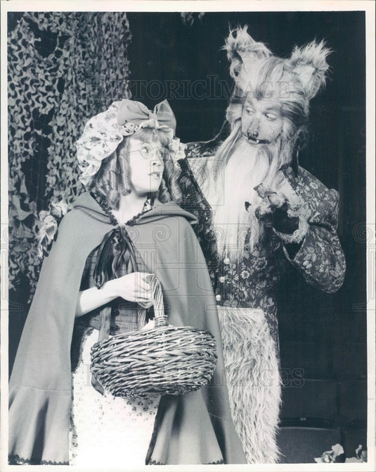 1990 Actors Melissa Dye & John Ruess in Into The Woods Press Photo - Historic Images