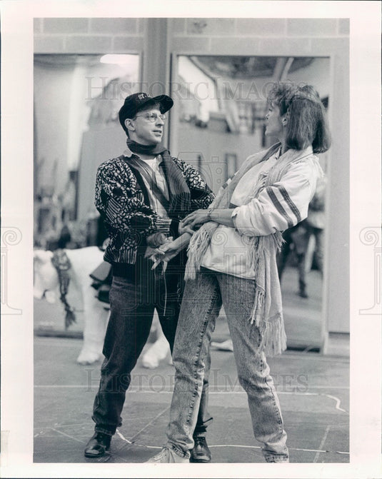 1990 Actors Ross Lehman & Shannon Cochran in Into The Woods Press Photo - Historic Images