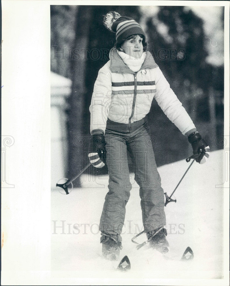 1982 Chicago, Illinois Blind Competitive Skier Cara Dunne Press Photo - Historic Images