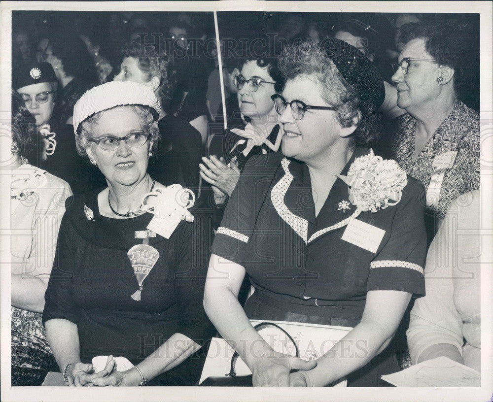 1957 Detroit, MI TOPS Founders Florence McLaughlin &amp; Ester Manz Press Photo - Historic Images