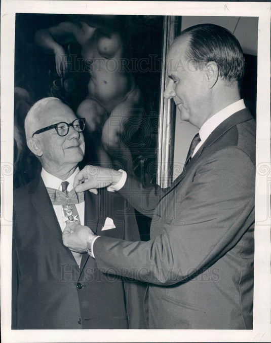 1967 Chicago, Illinois First Natl Bank VP Hugo Anderson Press Photo - Historic Images