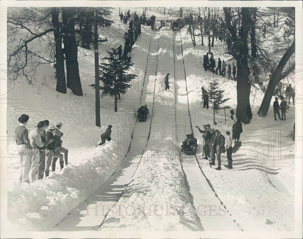 1934 Los Angeles, California All Year Club Tobogganing Press Photo - Historic Images