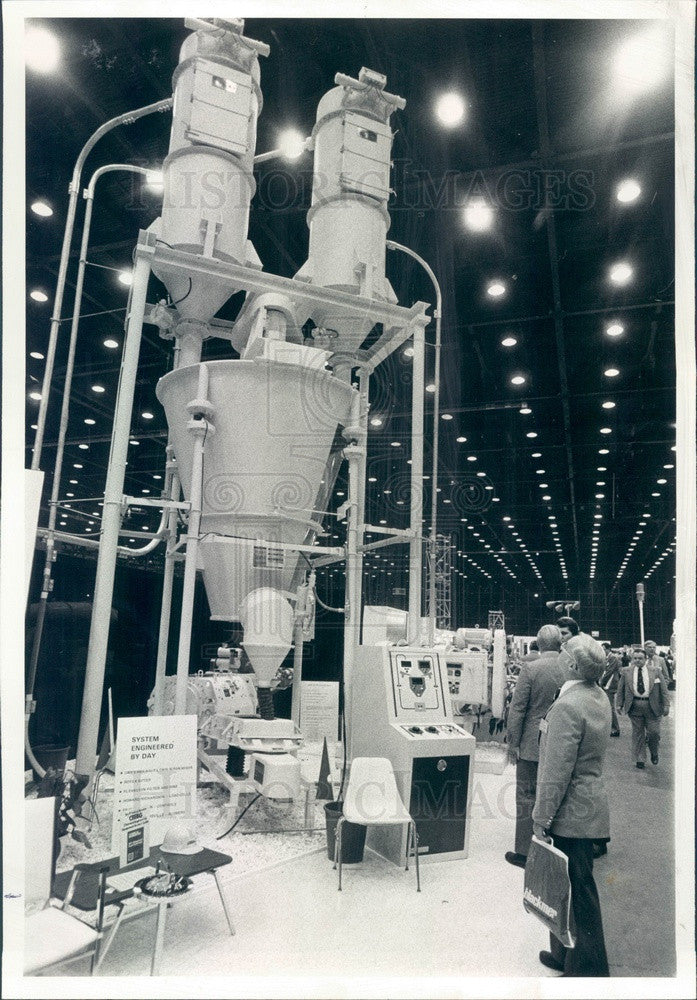 1977 Chicago, Illinois Day Mixing Co MBX Nauta Twin Screw Mixer Press Photo - Historic Images
