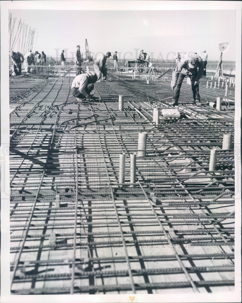 1953 Garden Island Bay, Louisiana Sulphur Mining Plant Construction Press Photo - Historic Images