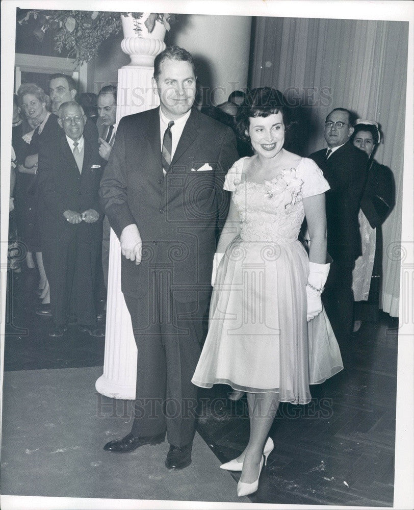 1962 Detroit, MI Mayor Jerome Cavanagh & Wife, Inaugural Reception Press Photo - Historic Images