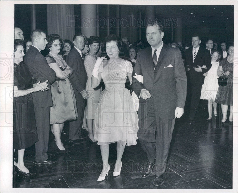 1962 Detroit, MI Mayor Jerome Cavanagh &amp; Wife, Inaugural Reception Press Photo - Historic Images