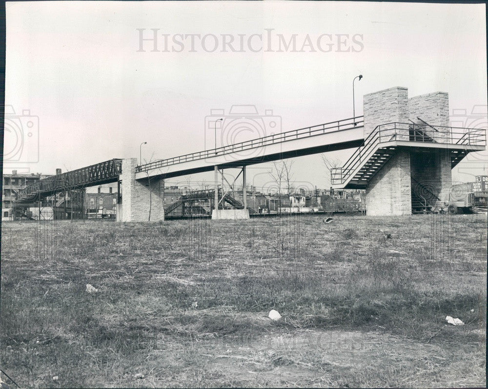 1955 Chicago, IL Lake Shore Dr Pedestrian Overpass Construction Press Photo - Historic Images
