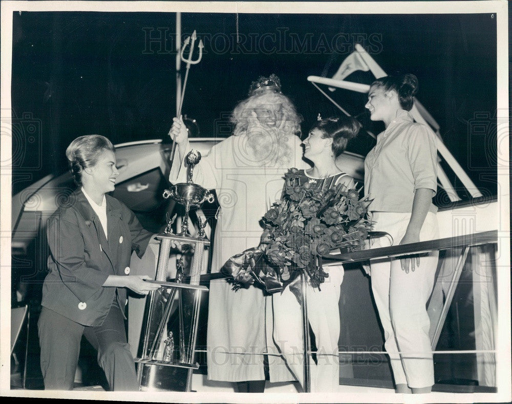 1965 Chicago, IL Lakefront Festival Venetian Night Aqua Queen Press Photo - Historic Images